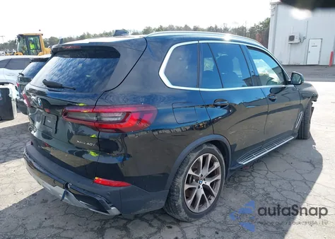 2022 BMW X5 xDrive40I z USA, uszkodzony, nr VIN 5UXCR6C09N9L82998